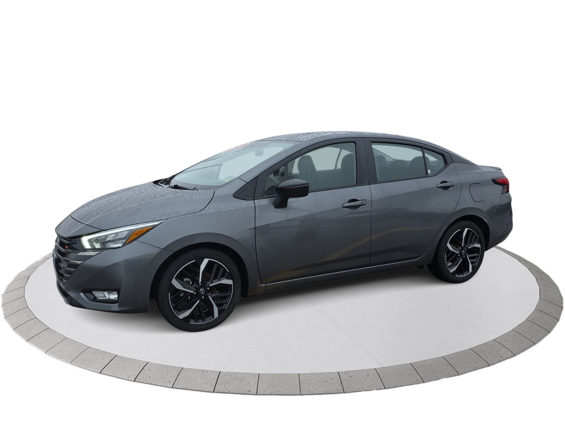 Nissan Versa SR